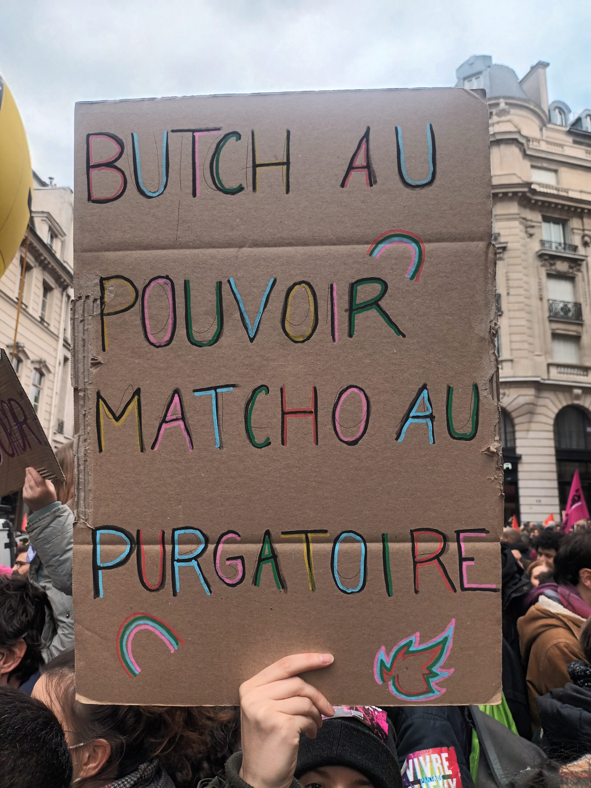 Contre la réforme des retraites, le Pink Bloc maintient sa caisse de grève  queer